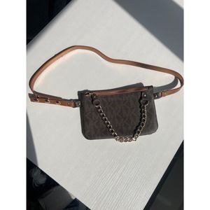 Michael Kors MK Signature Fanny Pack Belt Bag, L      554131